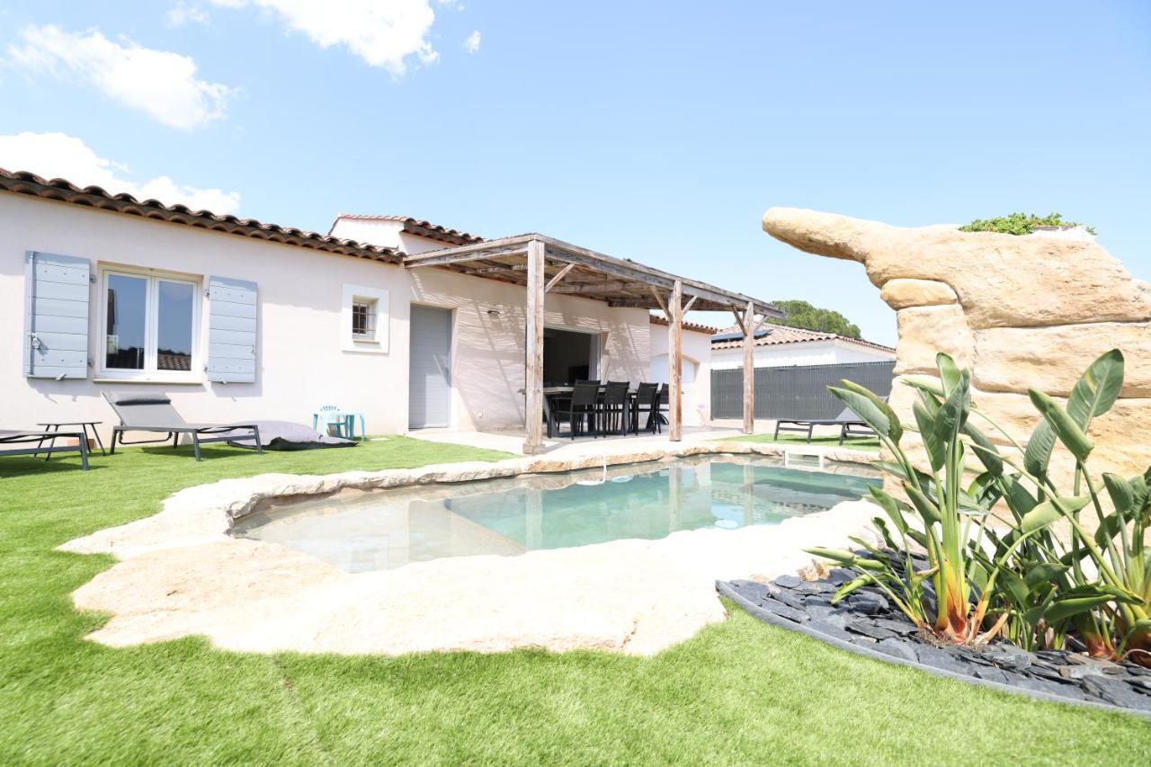 Superbe Climatisee, Piscine, Jardin, Parking Villa