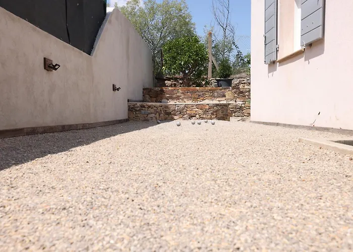 Superbe Villa Climatisee, Piscine, Jardin, Parking
