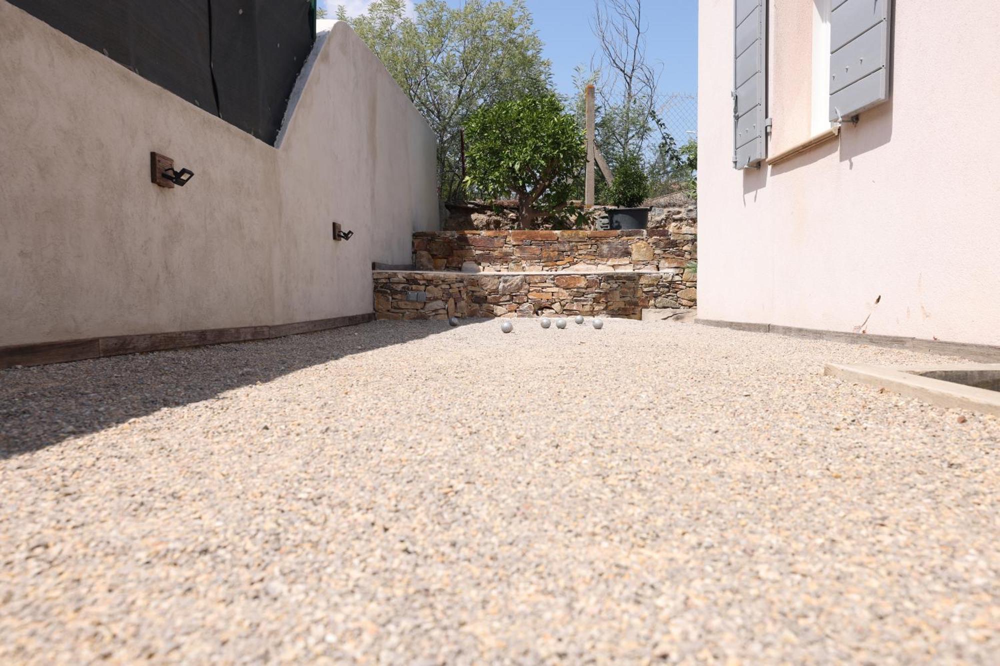 Superbe Climatisee, Piscine, Jardin, Parking Villa *